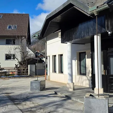 River2mountain Cozy Апартаменты