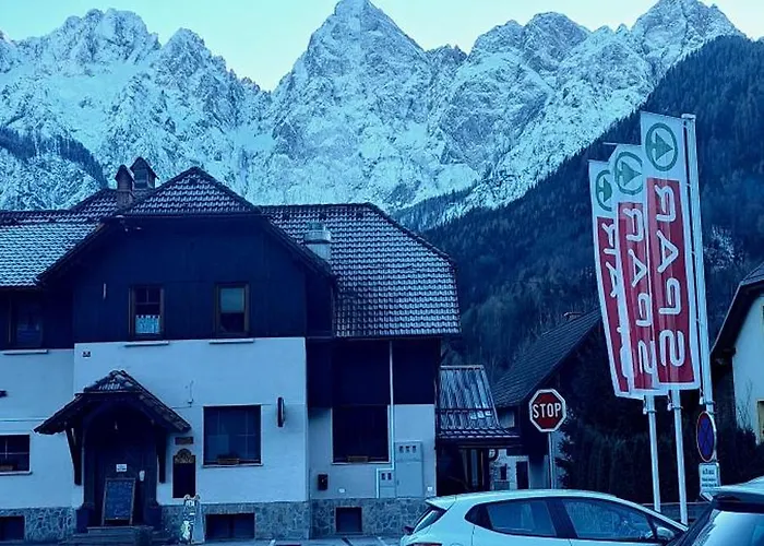 River2mountain Cozy Appartement Gozd Martuljek